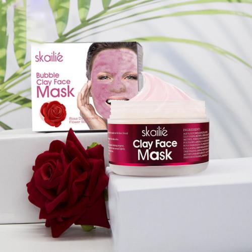 mascarilla de arcilla rosa con burbujas