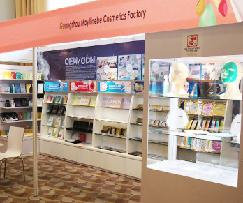 Mayllinebe asiste a la feria de cuidado de la piel--Cosmopack Asia Hongkong 2015
